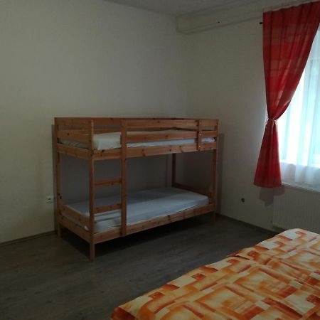 Suemegi Levendula Apartmanok Ngoại thất bức ảnh