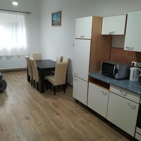 Suemegi Levendula Apartmanok Ngoại thất bức ảnh