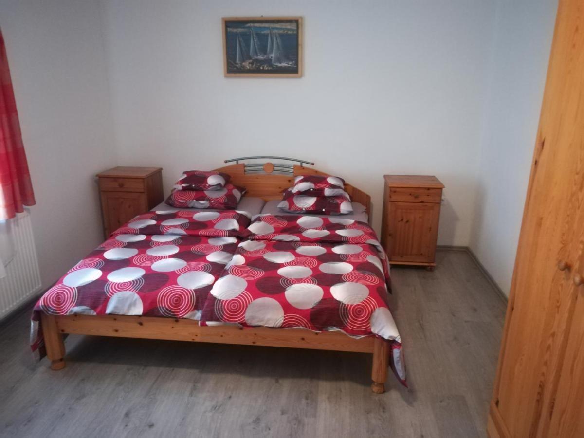 Suemegi Levendula Apartmanok Ngoại thất bức ảnh